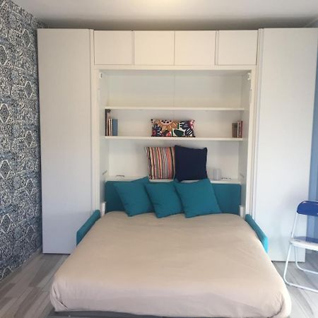 Casa Vacanza Al Castello Barletta Luaran gambar