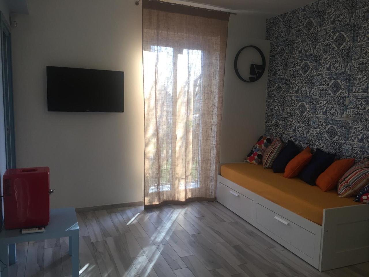 Casa Vacanza Al Castello Barletta Luaran gambar